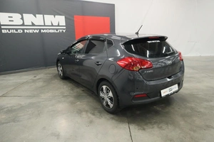 Хэтчбек Kia Ceed 2012 года, 1045000 рублей, Курск