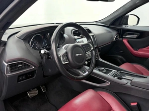 Внедорожник Jaguar F-Pace 2018 года, 3377000 рублей, Орёл