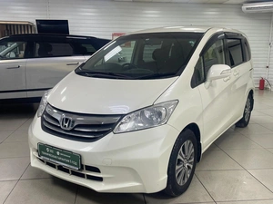 Минивэн Honda Freed 2012 года, 1085000 рублей, Ачинск