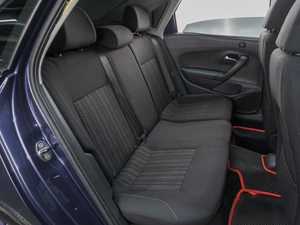 Седан Volkswagen Polo 2015 года, 999000 рублей, Сургут