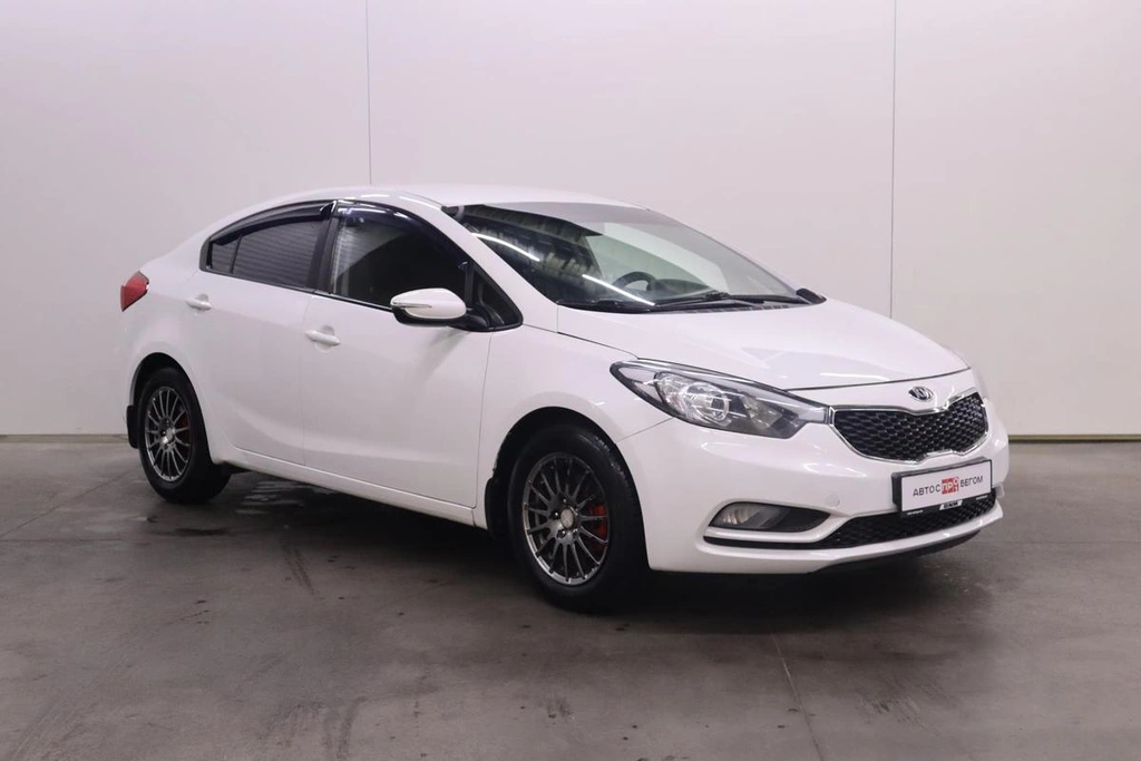 Седан Kia Cerato 2015 года, 1100000 рублей, Брянск