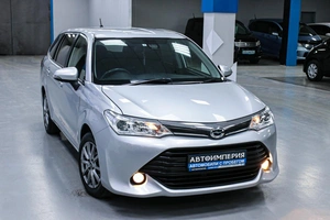 Универсал Toyota Corolla Fielder 2017 года, 1198000 рублей, Солонцы