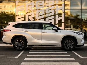 Внедорожник Toyota Highlander 2026 года, 5500000 рублей, Волгоград