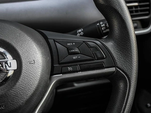 Минивэн Nissan Serena 2019 года, 2189000 рублей, Кирилловка