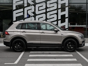Внедорожник Volkswagen Tiguan 2018 года, 2870000 рублей, Волгоград