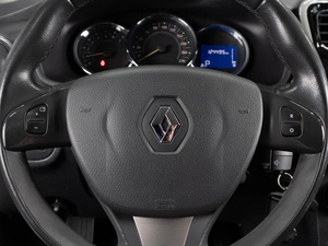 Хетчбэк Renault Sandero 2017 года, 1099000 рублей, Тюмень