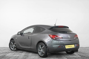 Хетчбэк Opel Astra GTC 2012 года, 729000 рублей, Кемерово