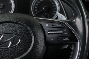Седан Hyundai Sonata 2019 года, 2319000 рублей, Челябинск