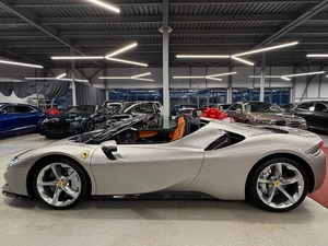 Купе Ferrari SF90 Stradale 2022 года, 42990000 рублей, Павловская Слобода