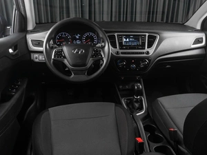 Седан Hyundai Solaris 2021 года, 1712000 рублей, Тюмень