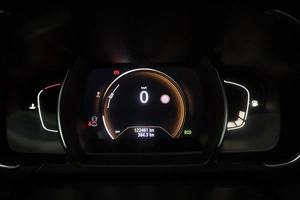 Компактвэн Renault Scenic 2018 года, 1920000 рублей, Курск