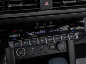 Пикап Mitsubishi L200 2025 года, 5525000 рублей, Краснодар