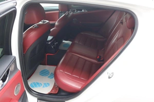 Лифтбек Kia Stinger 2018 года, 3700000 рублей, Мирное