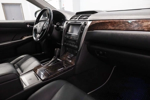 Седан Toyota Camry 2016 года, 1959000 рублей, Новосибирск