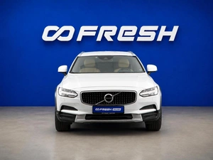 Универсал Volvo V90 Cross Country 2018 года, 2600999 рублей, Москва