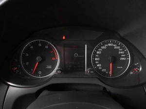 Внедорожник Audi Q5 2009 года, 1285000 рублей, Красный Пахарь