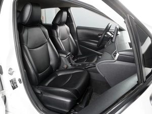 Седан Toyota Corolla 2022 года, 1899030 рублей, Красный Пахарь