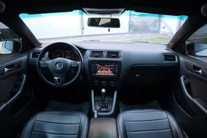 Седан Volkswagen Jetta 2013 года, 1320000 рублей, Мирное
