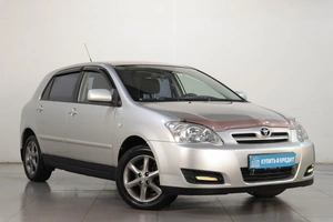 Хетчбэк Toyota Corolla 2005 года, 649000 рублей, Челябинск