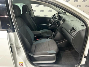 Седан Volkswagen Polo 2019 года, 1225000 рублей, Красноярск
