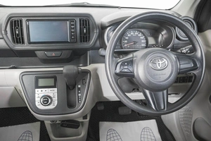 Хетчбэк Toyota Passo 2018 года, 959000 рублей, Кемерово