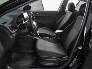 Седан Hyundai Solaris 2021 года, 1665000 рублей, Воронеж