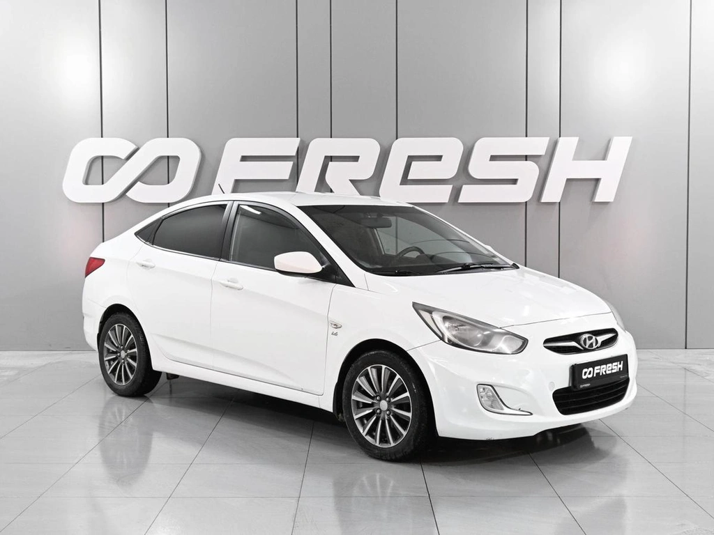 Седан Hyundai Solaris 2012 года, 755000 рублей, Аксай