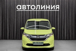 Минивэн Honda Freed 2017 года, 1320000 рублей, Красноярск