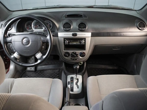 Хетчбэк Chevrolet Lacetti 2008 года, 480000 рублей, Омск