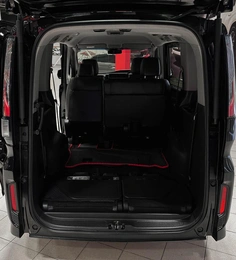 Минивэн Honda Stepwgn Spada 2015 года, 1947000 рублей, Красноярск