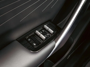 Внедорожник Geely Atlas 2023 года, 2890000 рублей, Краснодар