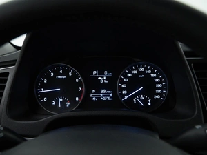 Седан Hyundai Elantra 2017 года, 1600050 рублей, Москва