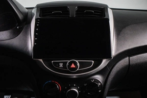 Седан Hyundai Solaris 2012 года, 749000 рублей, Сургут