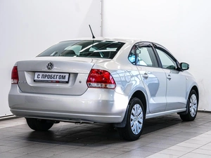 Седан Volkswagen Polo 2013 года, 850000 рублей, Красноярск