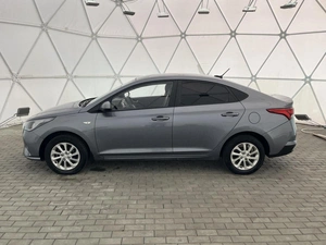 Седан Hyundai Solaris 2020 года, 1290000 рублей, Клинцы