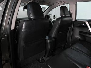 Внедорожник Toyota RAV4 2017 года, 2569000 рублей, Аксай