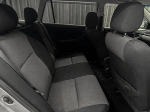 Универсал Toyota Corolla Fielder 2002 года, 550000 рублей, Красноярск