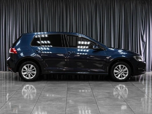 Хетчбэк Volkswagen Golf 2016 года, 1345000 рублей, Тюмень