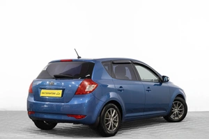 Хетчбэк Kia Ceed 2011 года, 839000 рублей, Барнаул