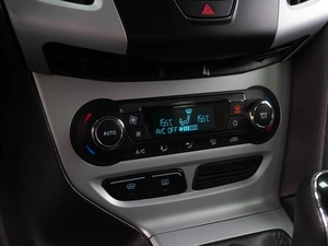 Седан Ford Focus 2013 года, 849000 рублей, Тюмень