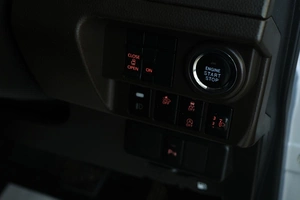 Минивэн Toyota Roomy 2021 года, 1289000 рублей, Омск