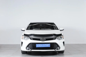 Седан Toyota Camry 2016 года, 2049000 рублей, Новосибирск