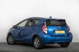 Хетчбэк Toyota Aqua 2016 года, 999000 рублей, Томск