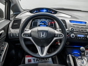 Седан Honda Civic 2007 года, 830000 рублей, Красноярск