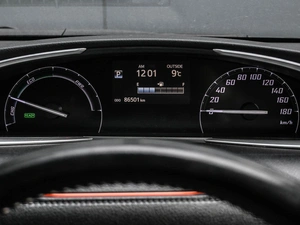 Минивэн Toyota Sienta 2018 года, 1829000 рублей, Кирилловка