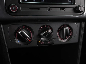 Седан Volkswagen Polo 2018 года, 1184000 рублей, Воронеж