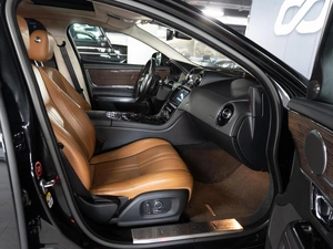 Седан Jaguar XJ 2017 года, 2835000 рублей, Санкт-Петербург