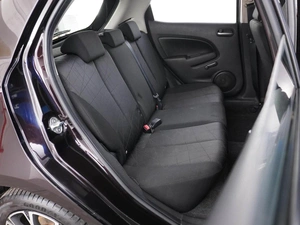 Хетчбэк Mazda 2 2010 года, 666077 рублей, Москва