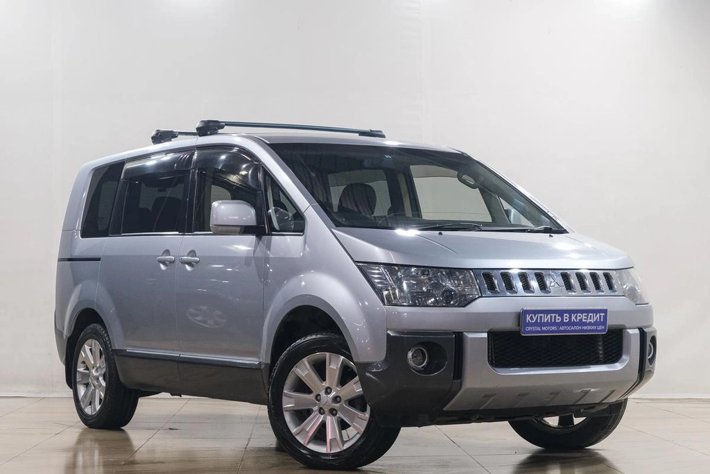 Минивэн Mitsubishi Delica D5 2013 года, 2319000 рублей, Новокузнецк