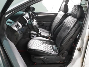 Универсал Opel Astra 2010 года, 699000 рублей, Воронеж